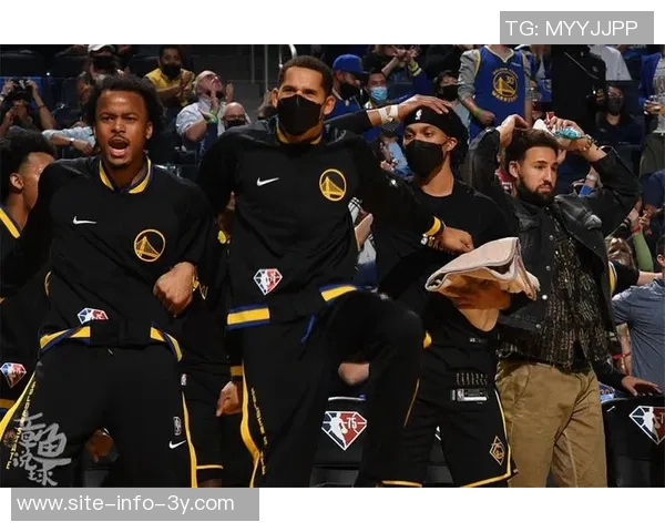 骑士本赛季三次战胜76人场均净胜97分展现强势表现