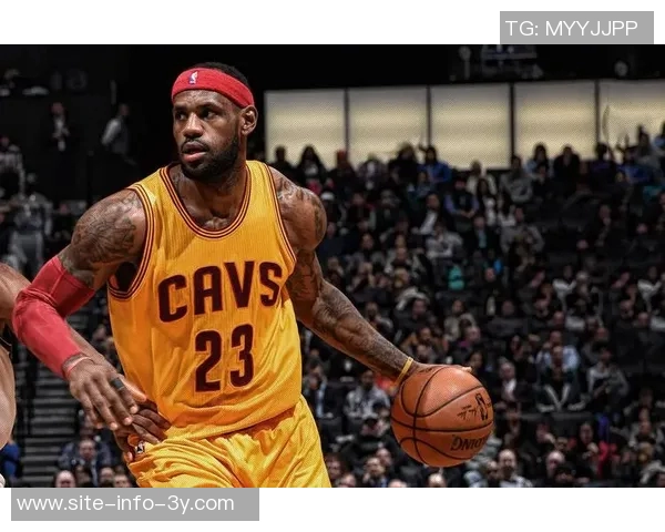 夸梅质疑詹姆斯年龄问题为何仍能完成隔人扣篮的表现